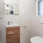 Front In Apartman